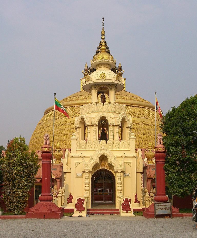 Set up in 1994 to educate young monks, Sitagu Buddhist Academy. Wikipedia Commons