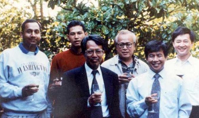 Zarni with the Burmese dissidents San Francisco 1995